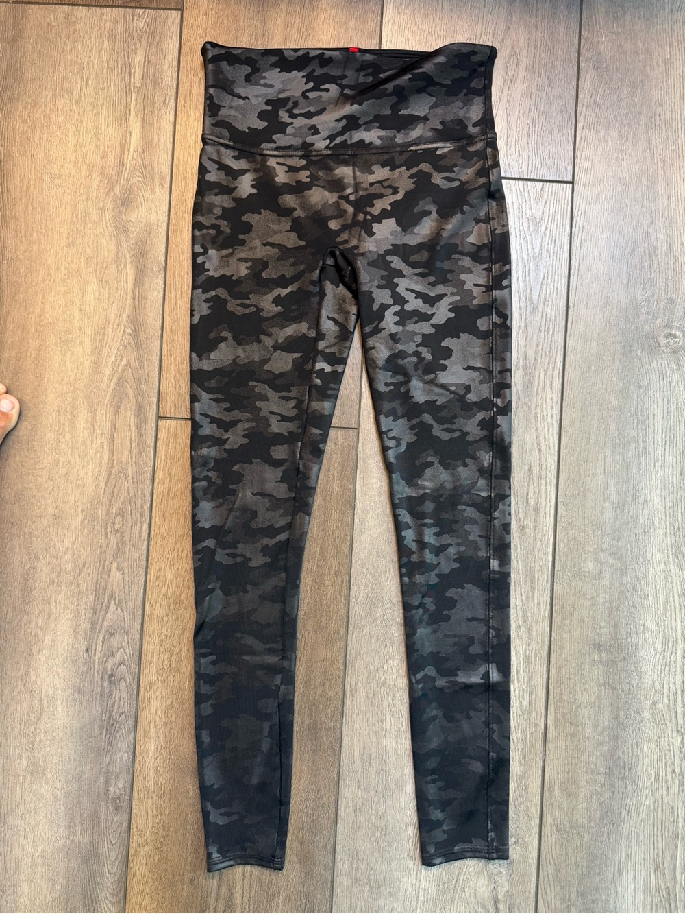 SPANX Girls' Black & Gray Camo High-Waist Leggings